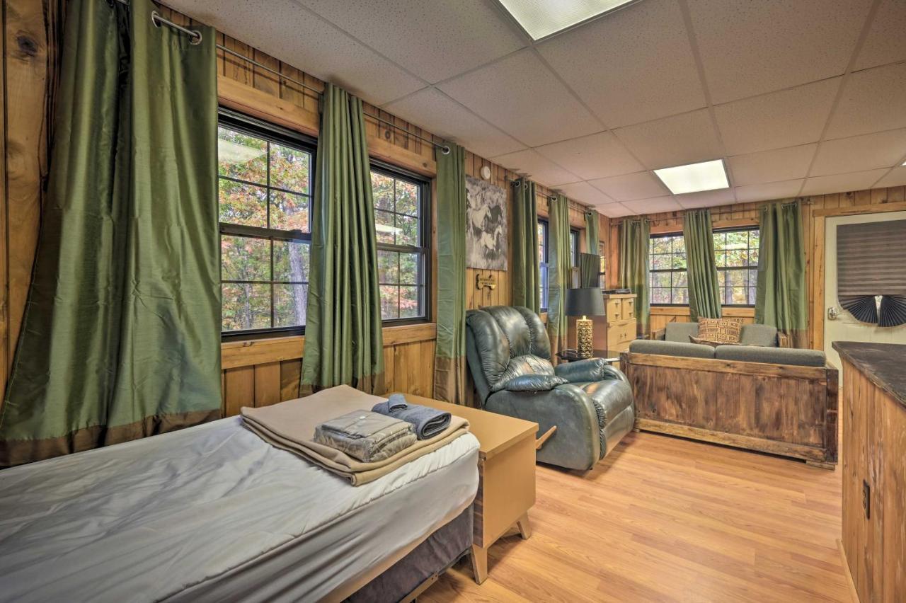 Cheyenne Ranch Apt With 50 Acres By Raystown Lake Huntingdon Eksteriør billede