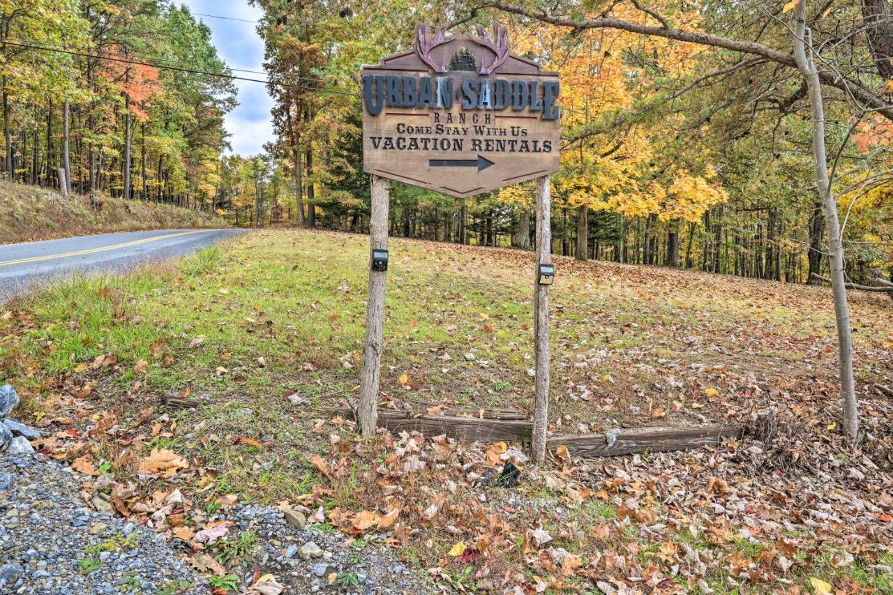 Cheyenne Ranch Apt With 50 Acres By Raystown Lake Huntingdon Eksteriør billede